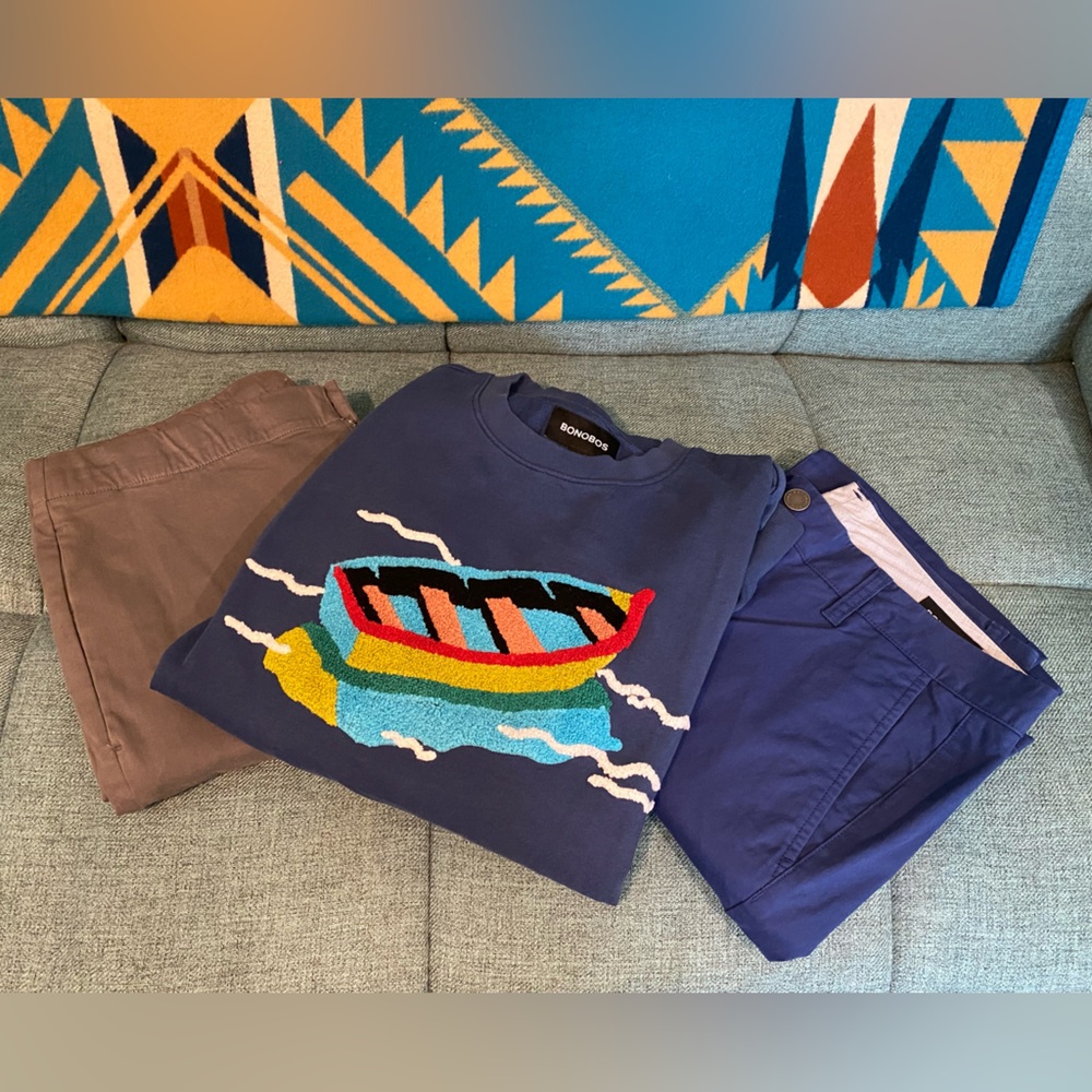 Set of Bonobos Graphic Sweatshirt with Boat Design and 2 pairs of pants NWOT - Picture 1 of 8
